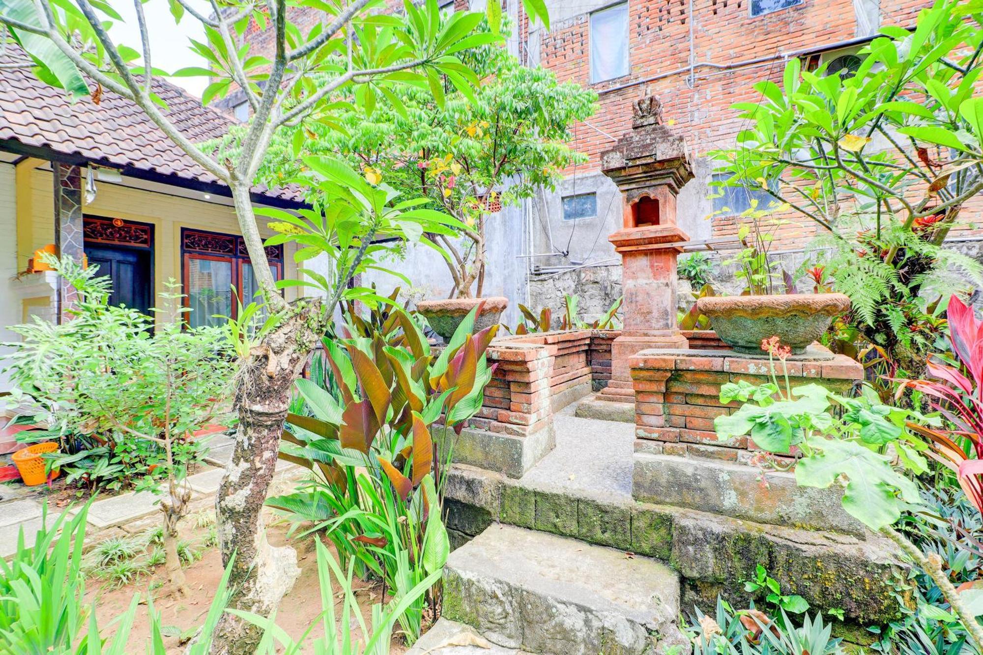 Hotel O Ubud Asri Homestay Near Monkey Forest Екстер'єр фото